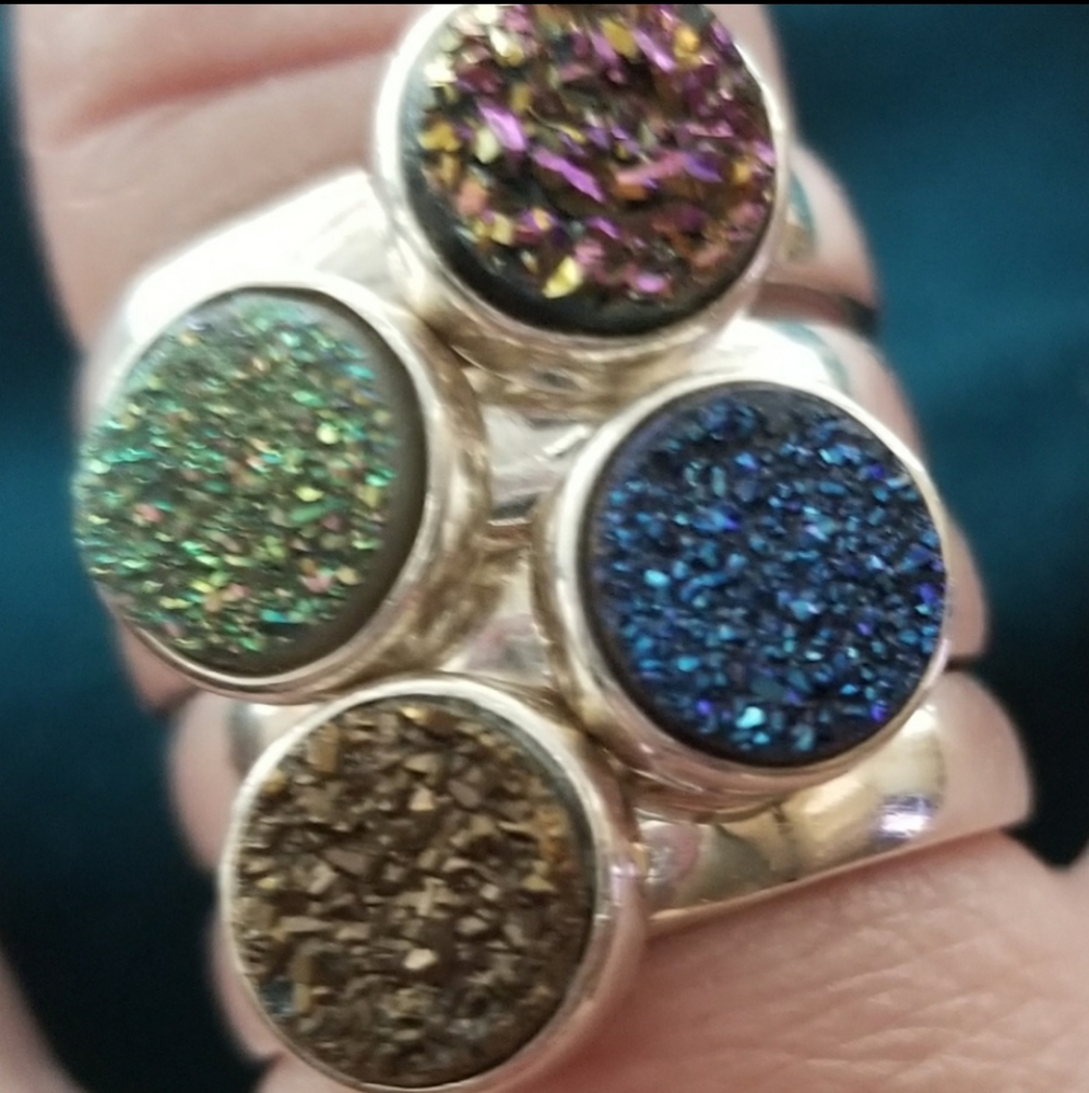 Druzy Quartz & Sterling Silver ring - Picture 2 of 11